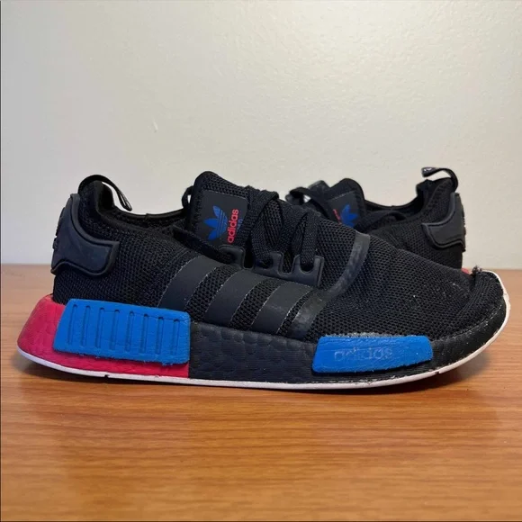 Nmd shoes cheap size 6